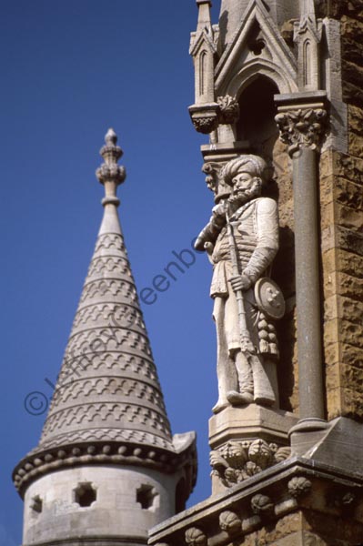 India005